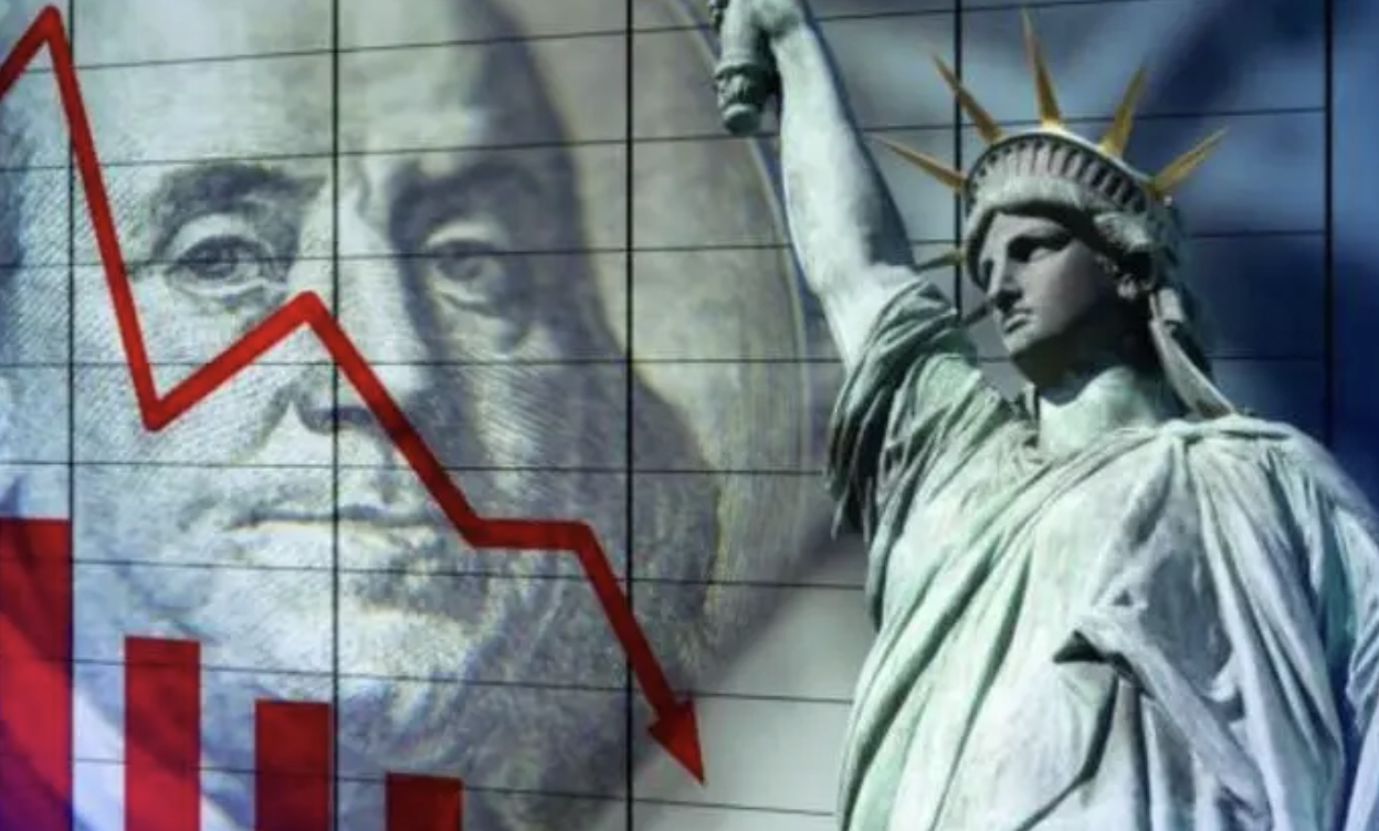 美联储上调今年美国经济增速至2.6%，暗示明年或降息3次