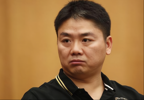 刘强东还是“放不下”汽车行业