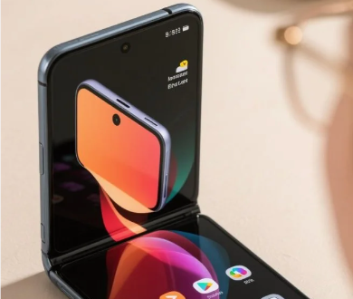 罗永浩灵魂拷问三星三折叠手机：意义何在？