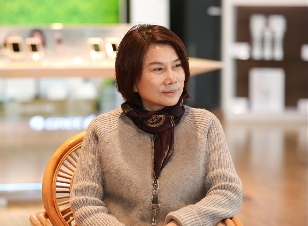 小米等友商“抱团”，董明珠拒绝“随大流”？