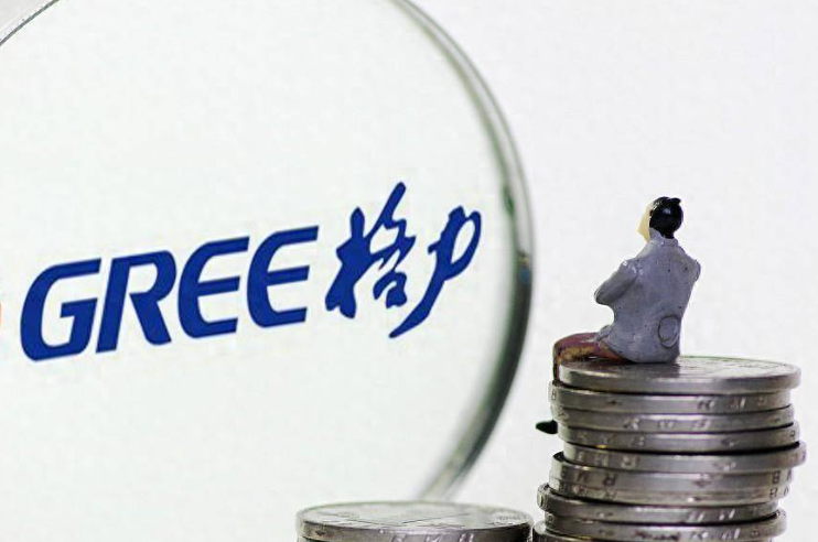 格力指创维抄袭，小米陷公关危机，雷军再直播