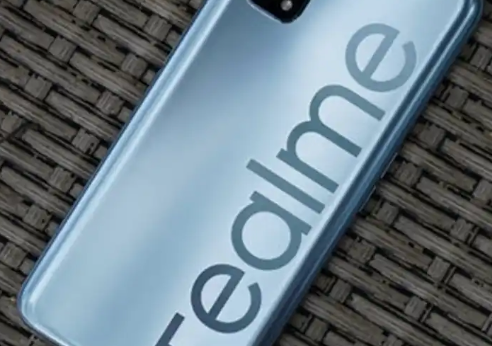 realme为何在此时回归OPPO？