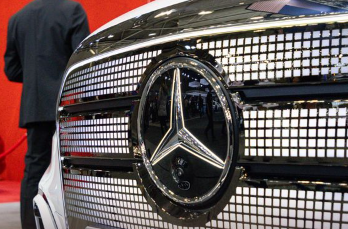 一年少赚400亿，奔驰卖不动了