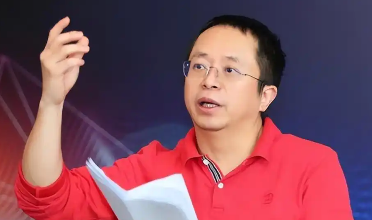 周鸿祎预言：3年内人形机器人或降至3万，开启家庭普及新篇章？ 