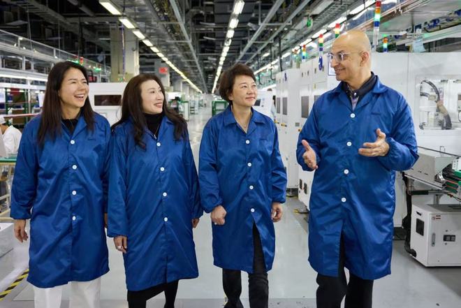 苹果高管走访“果链”：看了欣旺达和富士康，要推“AI+”课程培训员工