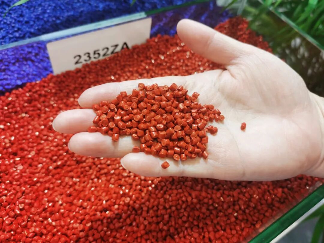 塑料涨价迷雾难散，家电行业承压前行